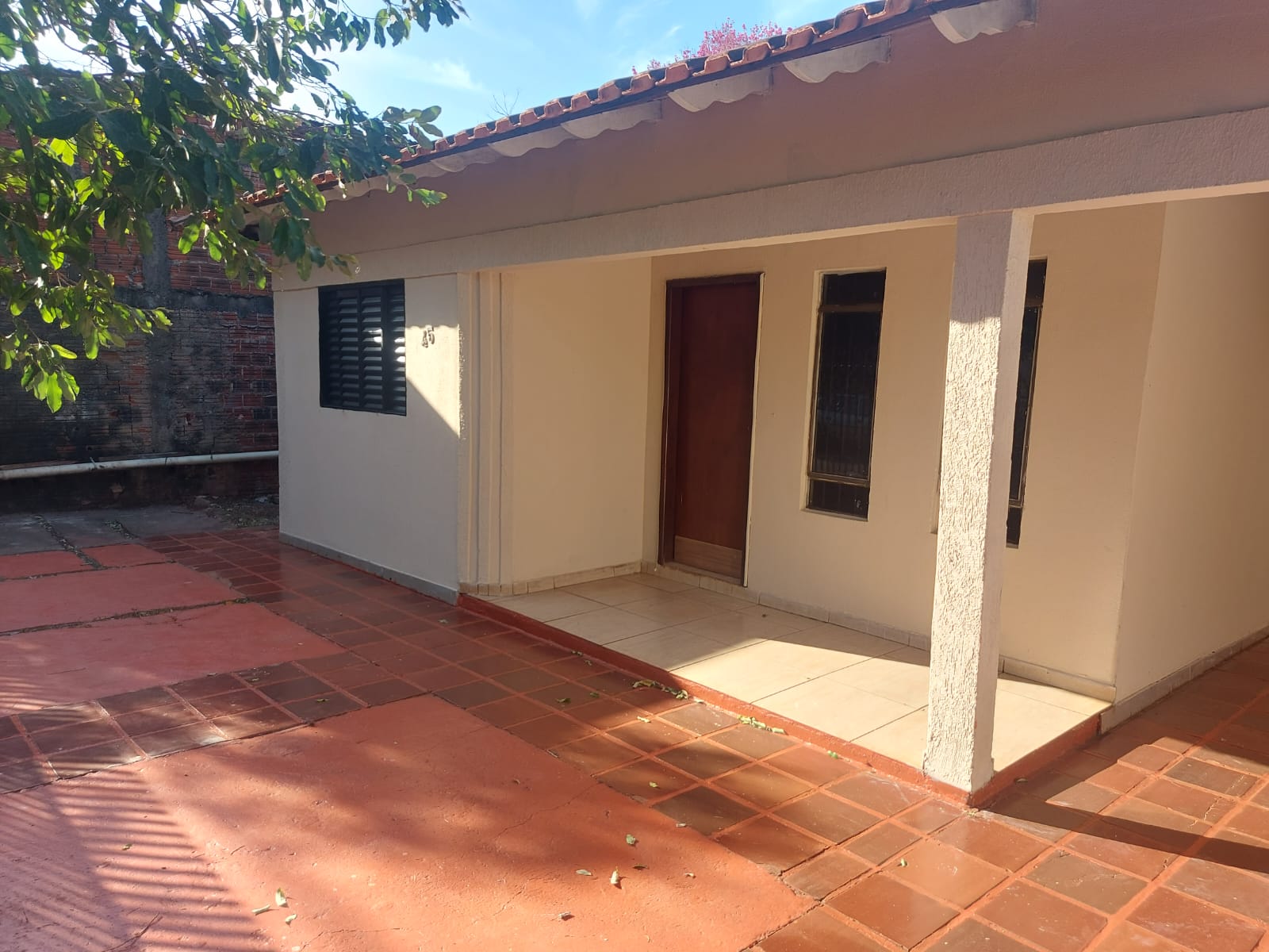 ALUGA-SE CASA NO JD BRASILIA EM PAIÇANDU/PR